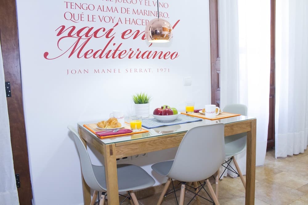 Fulidhoo Laperla Guesthouse - View 8