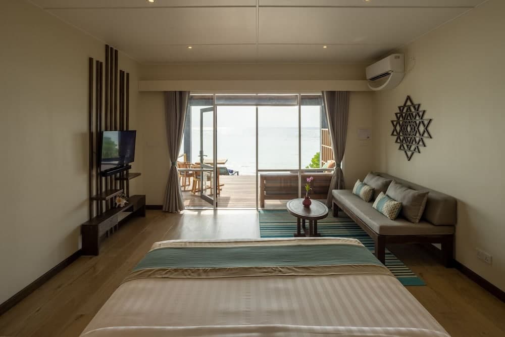 Kuredu Island Resort - View 14