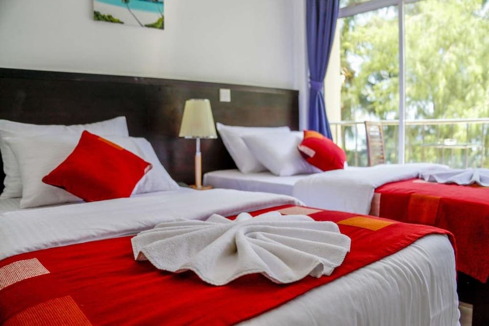 Sunny Suites Inn - View 6
