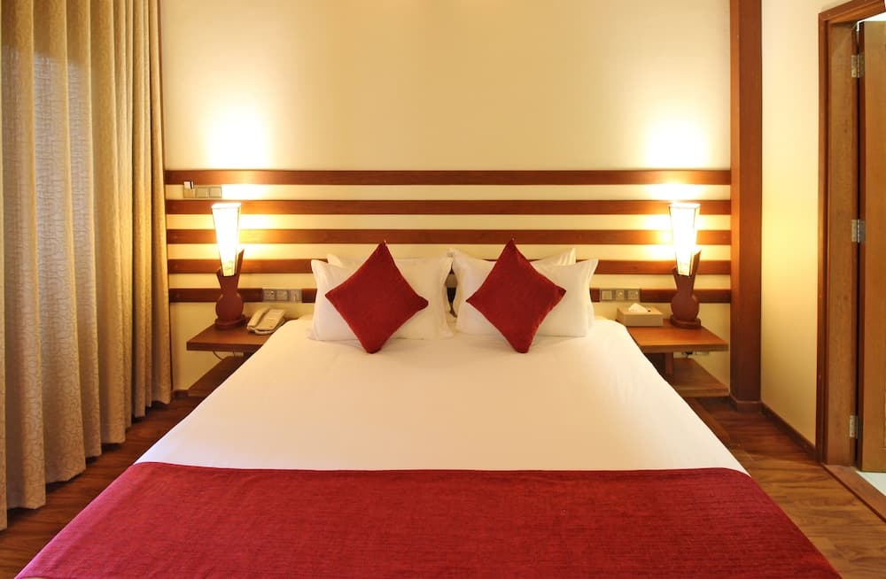 Araamu Hotels Maldives - View 22