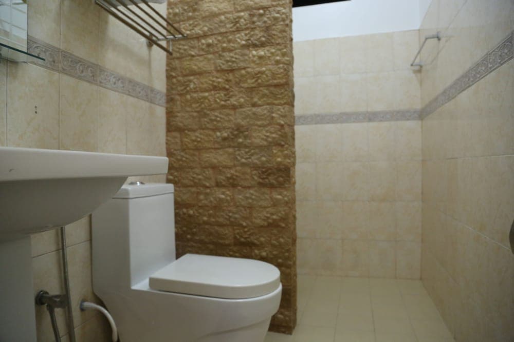 Tour Rest Inn - View 18