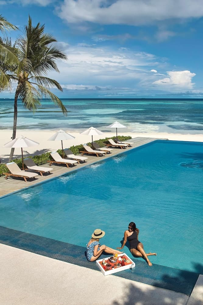 LUX* South Ari Atoll - View 20
