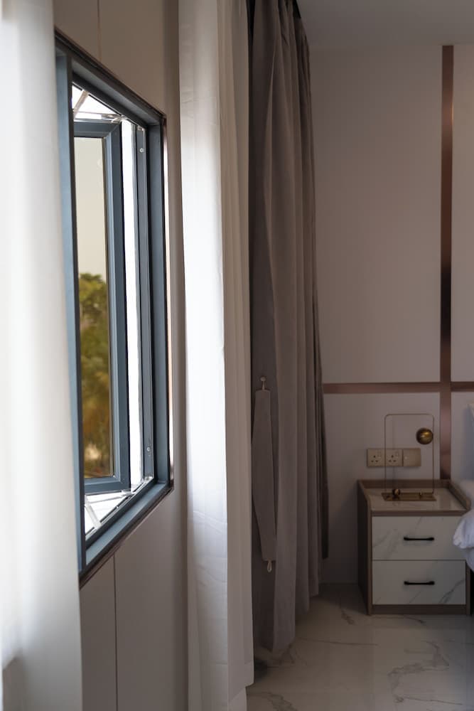 Wings by Hawks Hotels Kamadhoo Baa Atoll - View 9