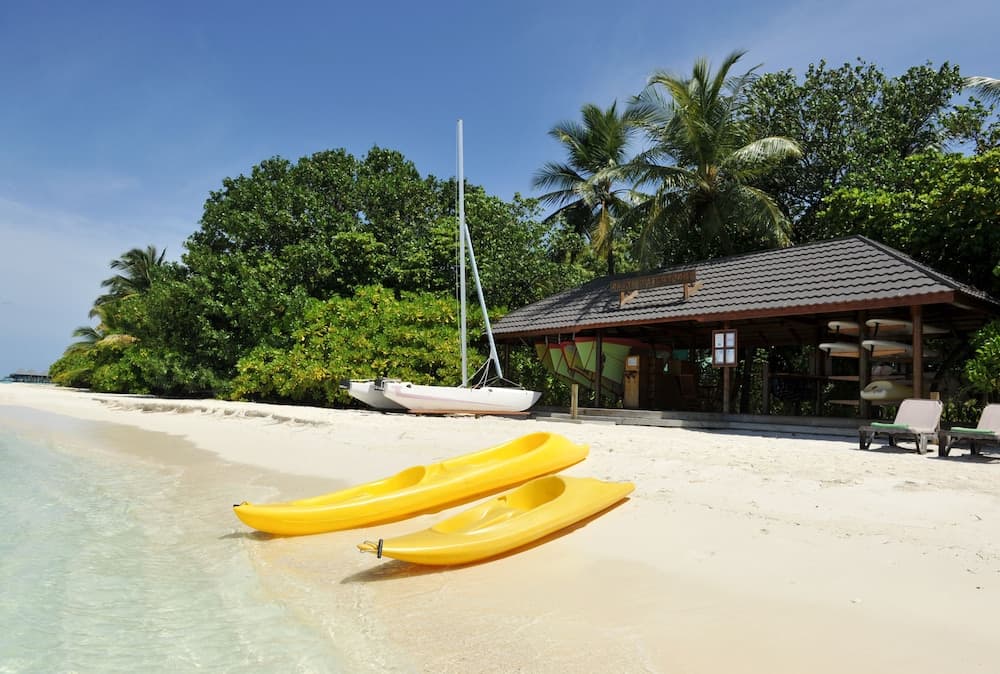 Komandoo Maldives Island Resort - View 59