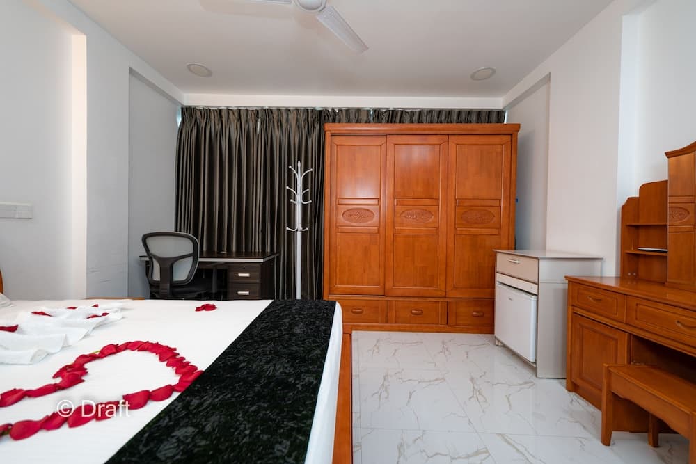 White Beach Holiday - View 23