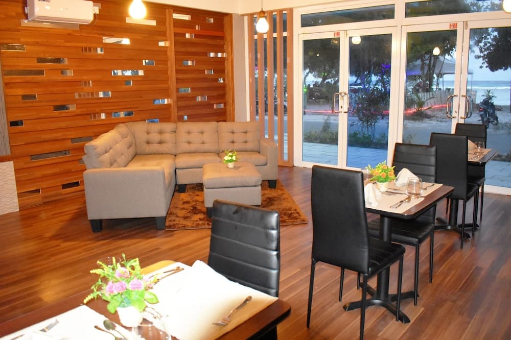 Seasunbeach Hotel - View 4