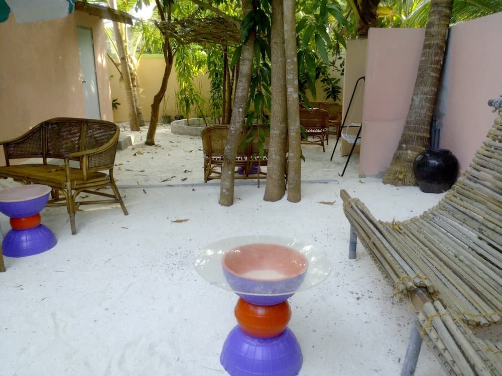 Dhon Fulhafi Inn - View 12