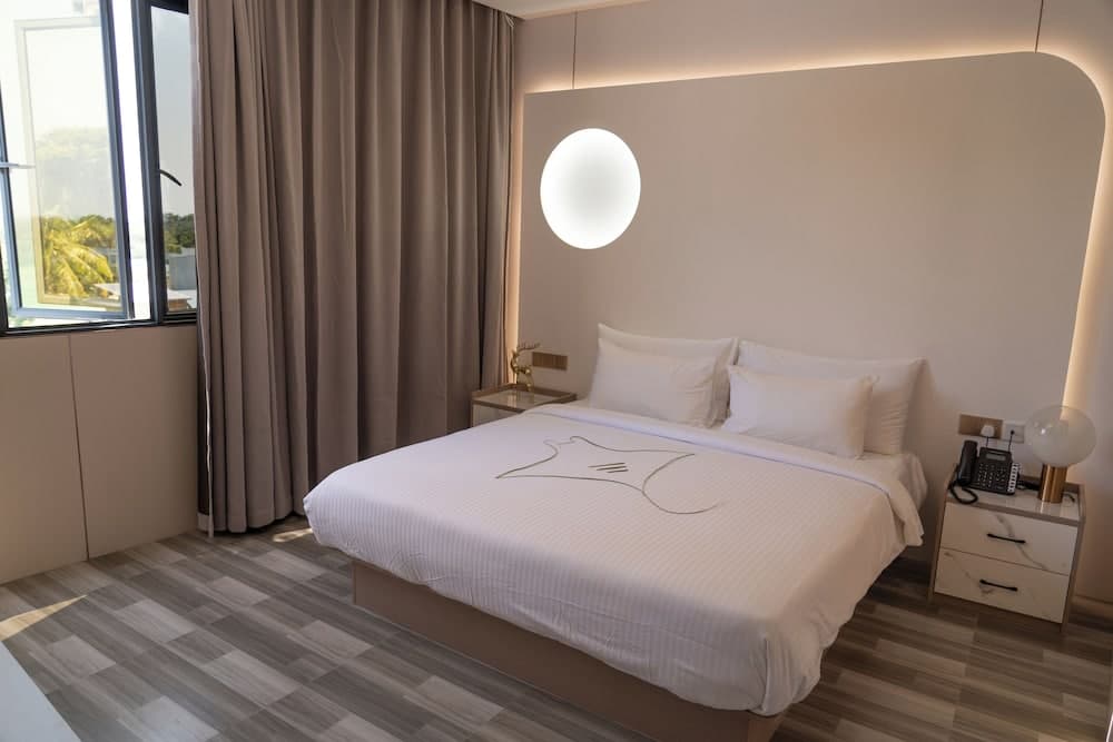 Wings by Hawks Hotels Kamadhoo Baa Atoll - View 21