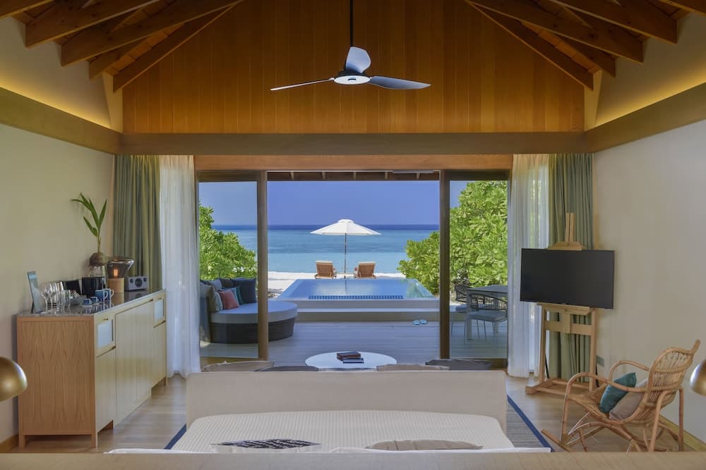 Emerald Faarufushi Resort & Spa - View 24