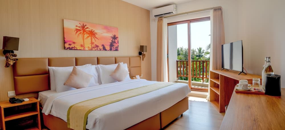 Cocomo Maldives - View 10