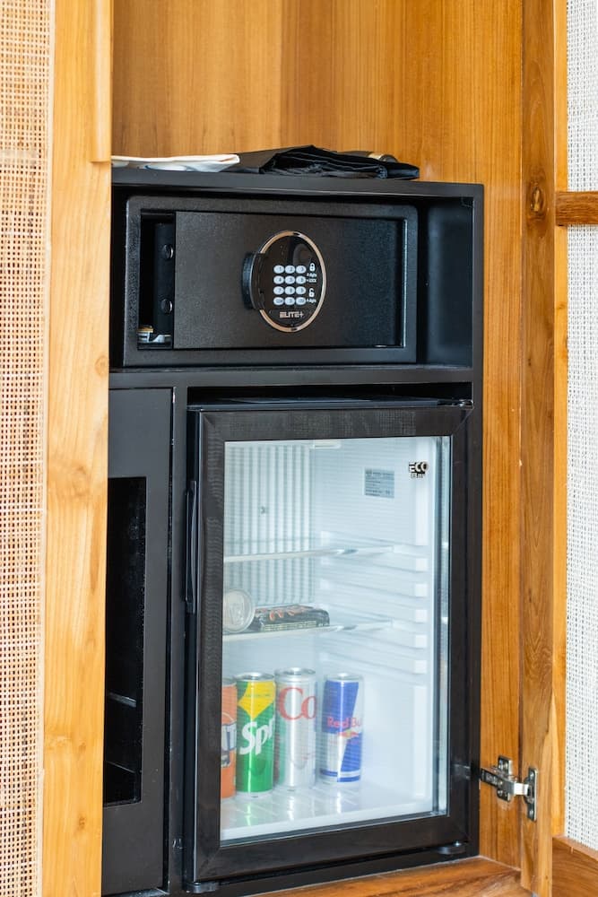 Stone Hotel Dhiffushi - View 157