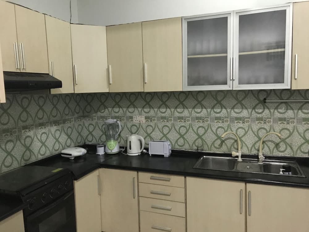 Huvadhoo Inn - View 14