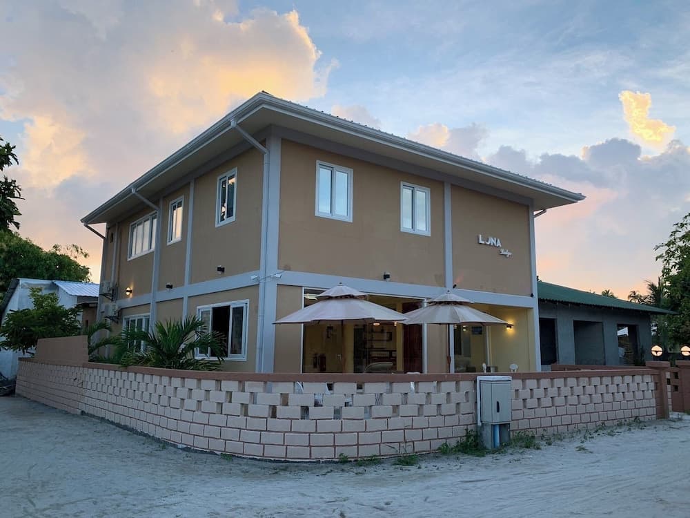 Luna lodge - View 12