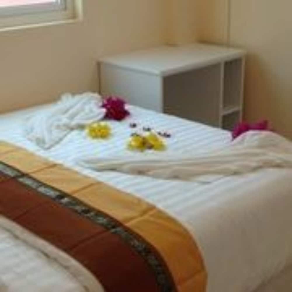 City Grand Hotel - View 4