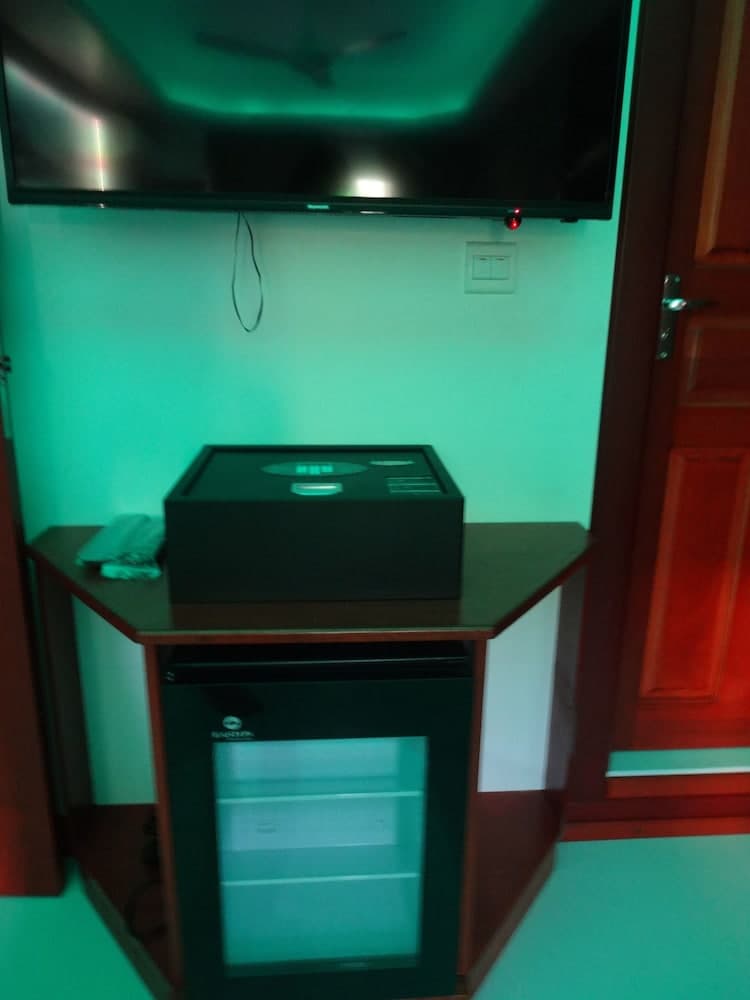 Six In One - View 30