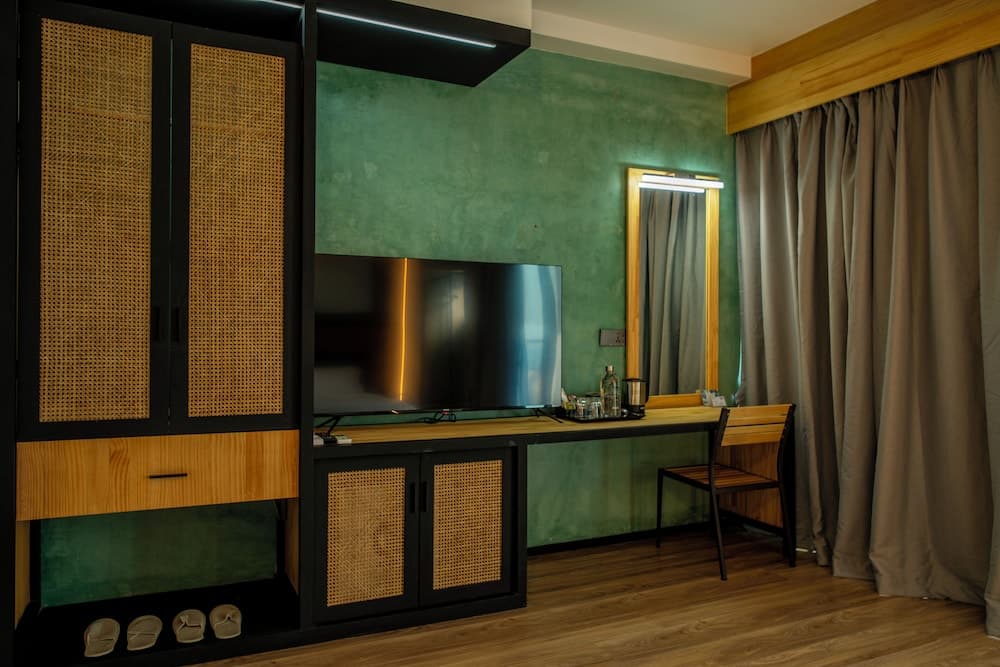 Athiri Residence - View 12