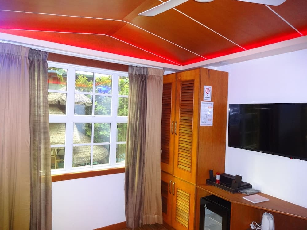 Six In One - View 31