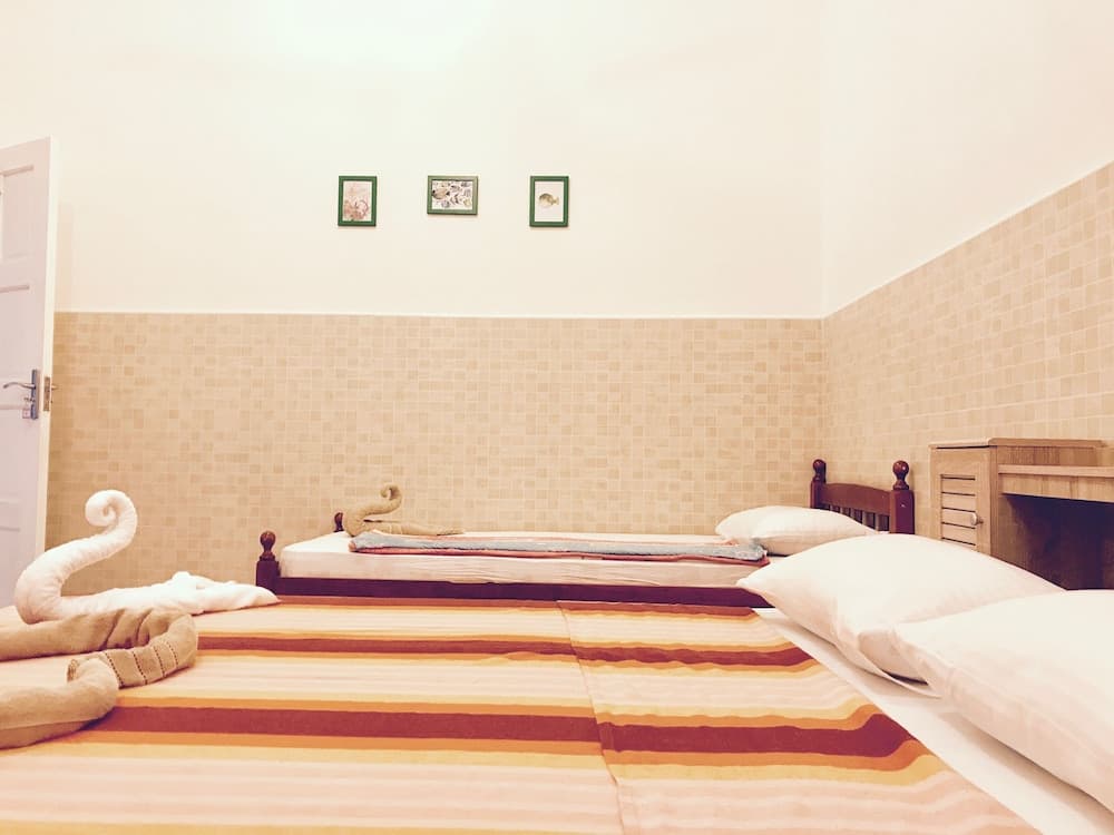 Ocean Vibes Guesthouse - View 5