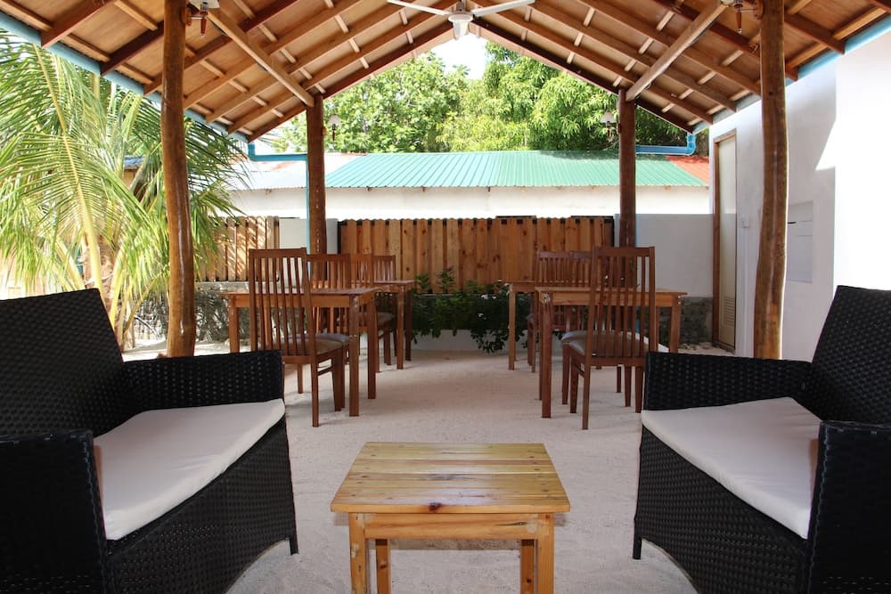 The Castaway Retreat - View 3