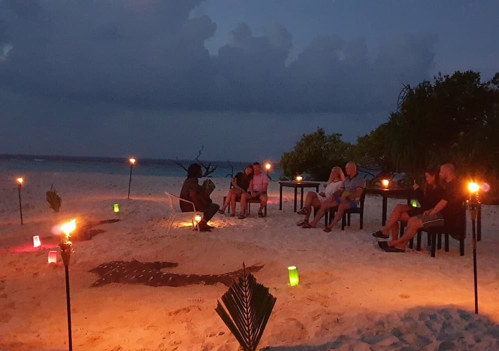 Omadhoo Inn - View 25