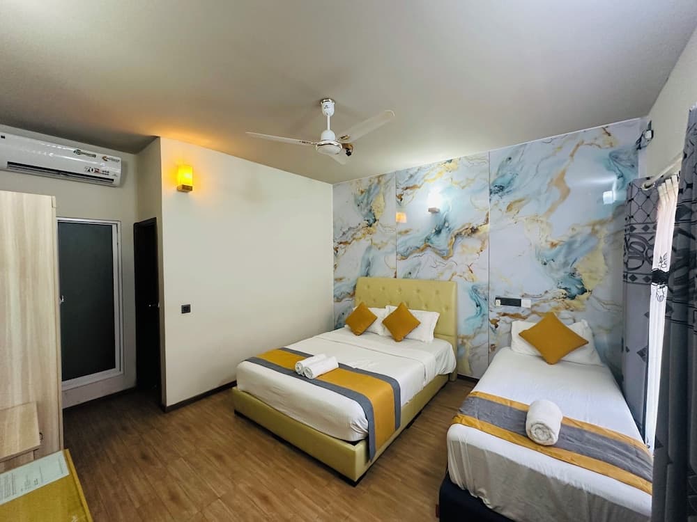 LA CASA VILLA - View 8