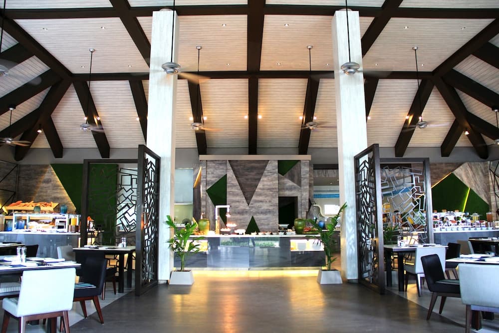 Velassaru Maldives - View 53