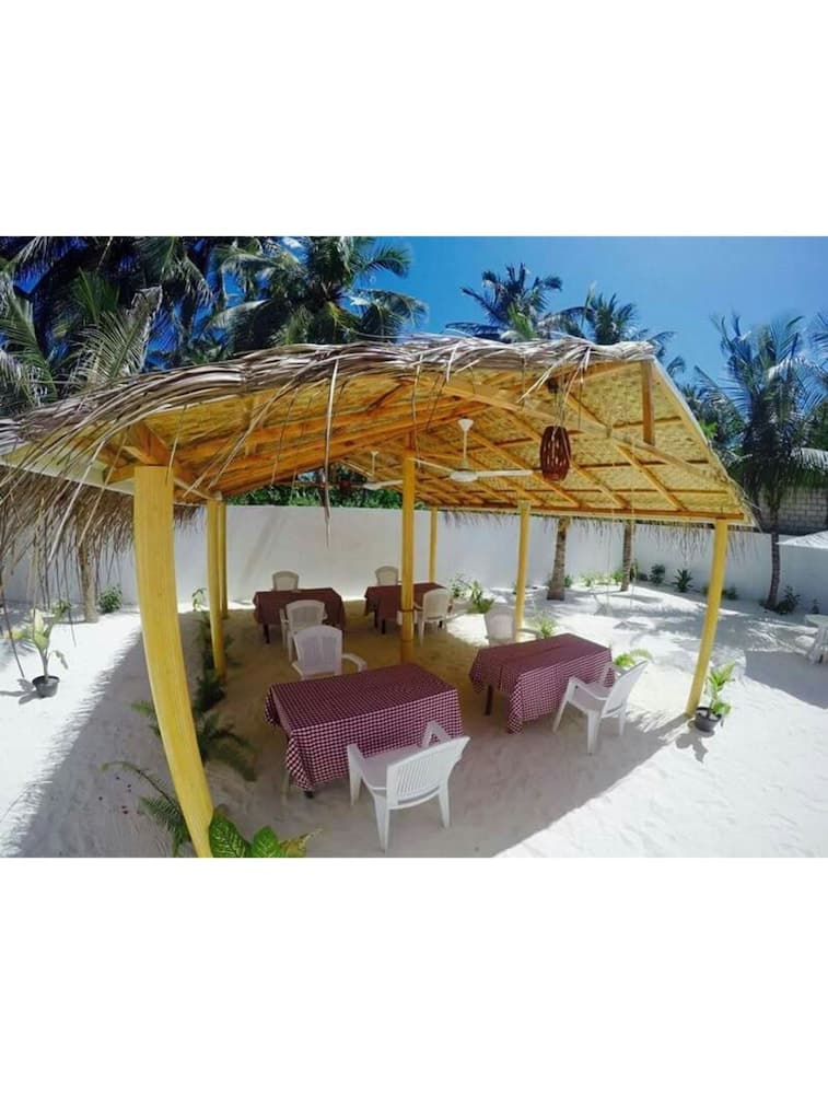 Thoddoo Beach View by Vista - View 17