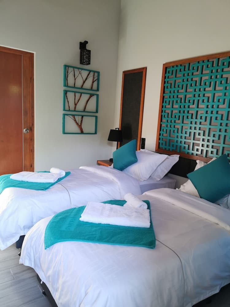 Village Hideaways & Spas - View 9