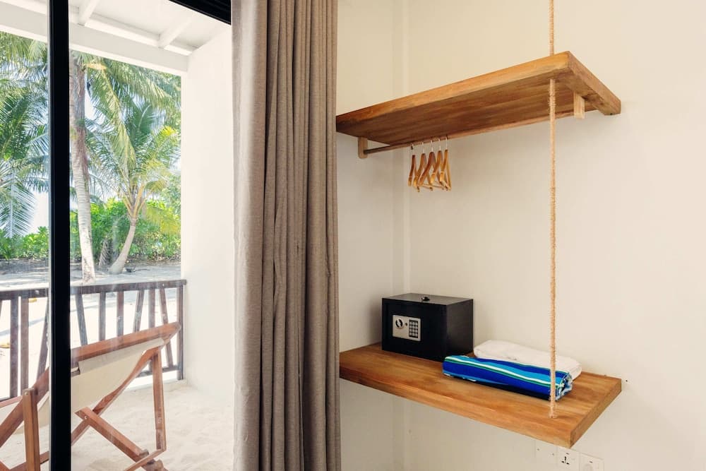 Azul Retreat - View 19