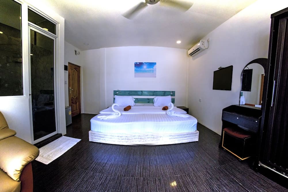 Seven Corals - View 16