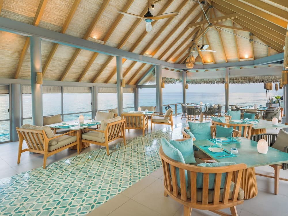 Vakkaru Maldives - View 99