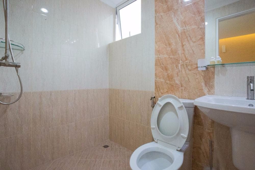 City Grand Hotel - View 9