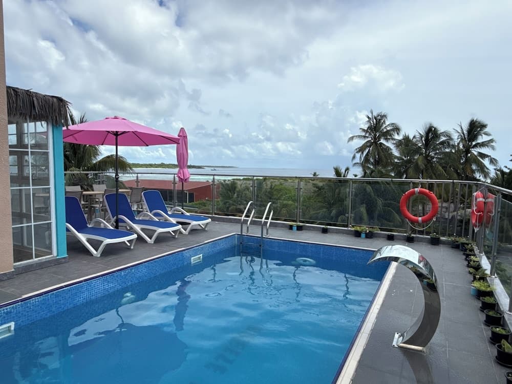 Breeze Haven Surf Retreat - View 35