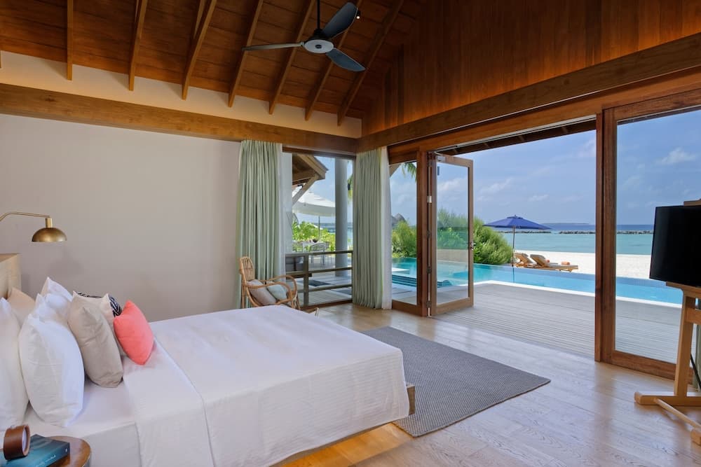 Emerald Faarufushi Resort & Spa - View 123
