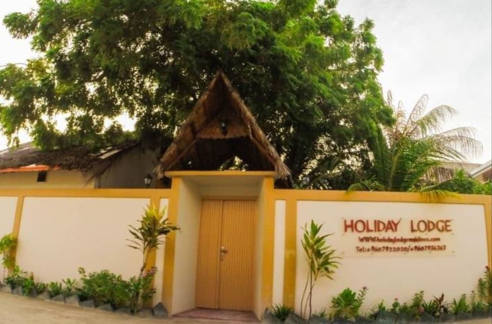 Holiday Lodge - View 27