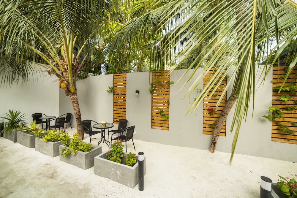 Island Scuba Inn - View 5