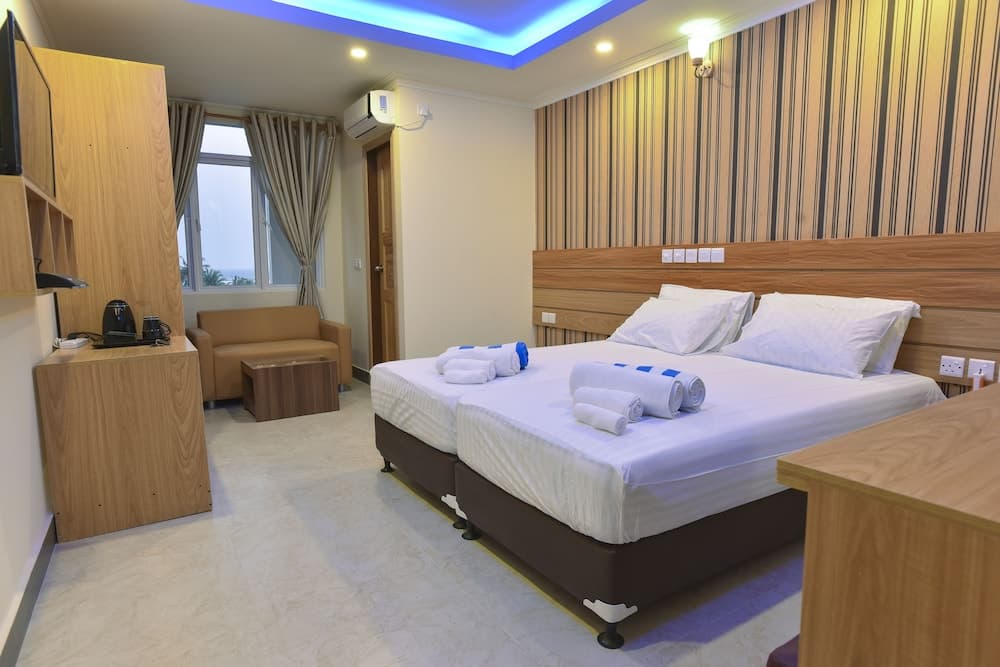 Ocean Retreat & Spa - View 55