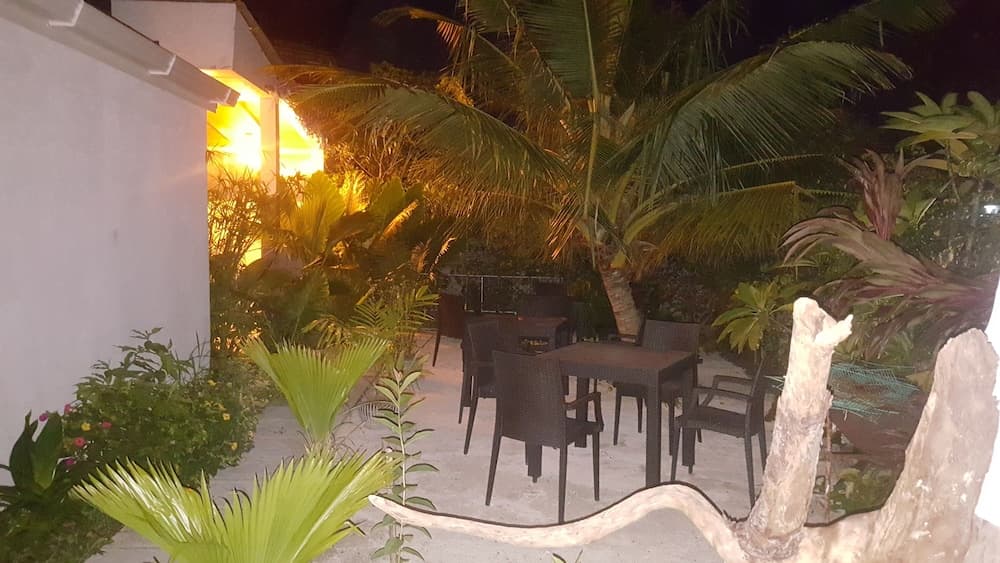 White Diamond - View 19