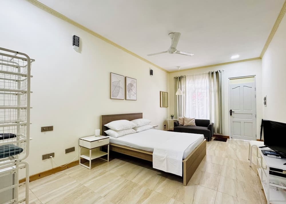 Three Hearts Guesthouse - View 21