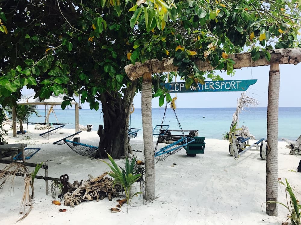 Noovilu Suites Maldives - View 57