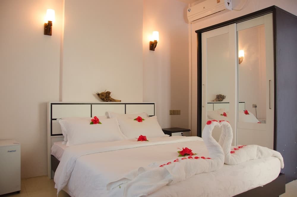 Hulhudheli Inn - View 23