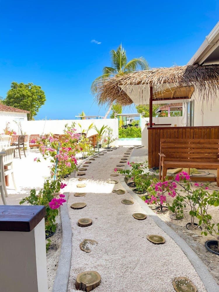 Fatims Beach House Maafushi - View 4