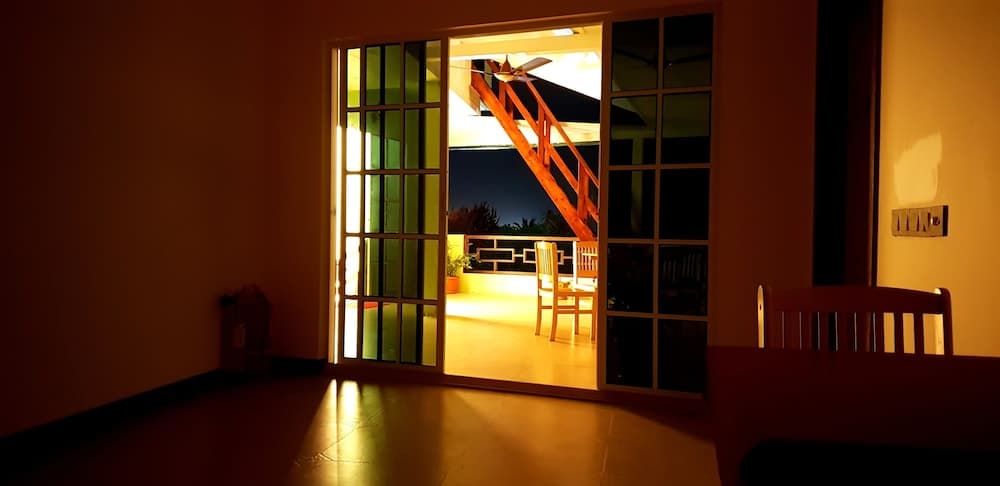 Hibiscus Holidays - View 12
