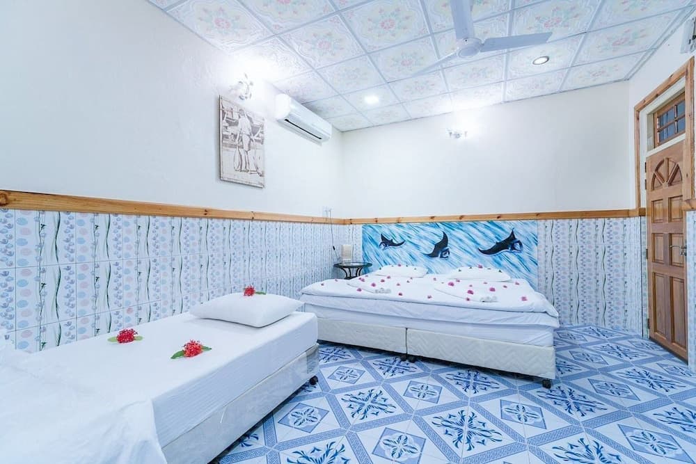 Moro Rasdhoo - View 6