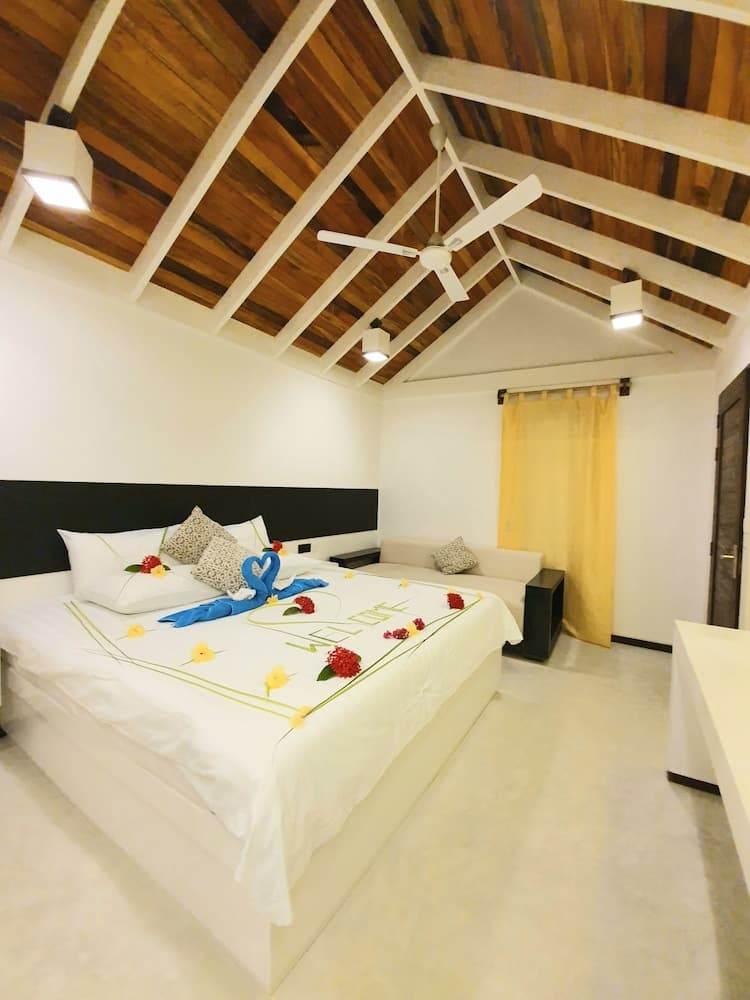 Brickwood Holiday Home - View 5