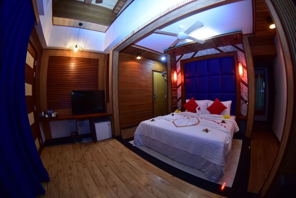 Millennium Island Residence - View 5