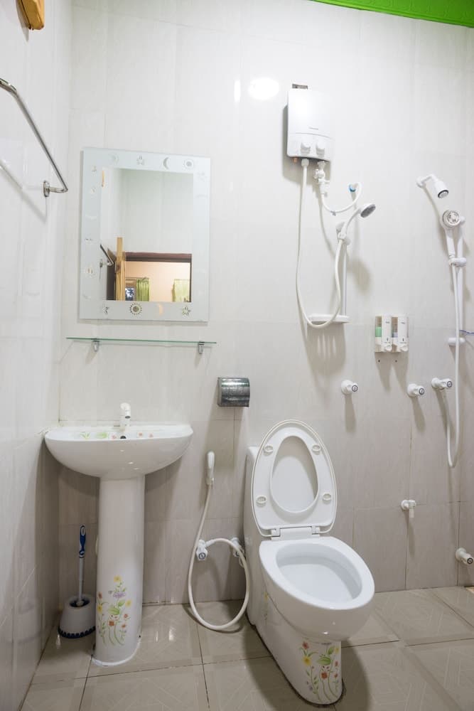 Coral Reef View Inn - View 28