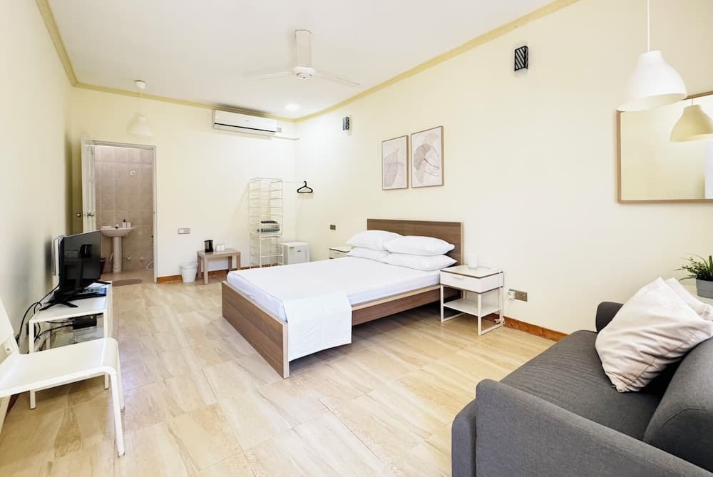 Three Hearts Guesthouse - View 63