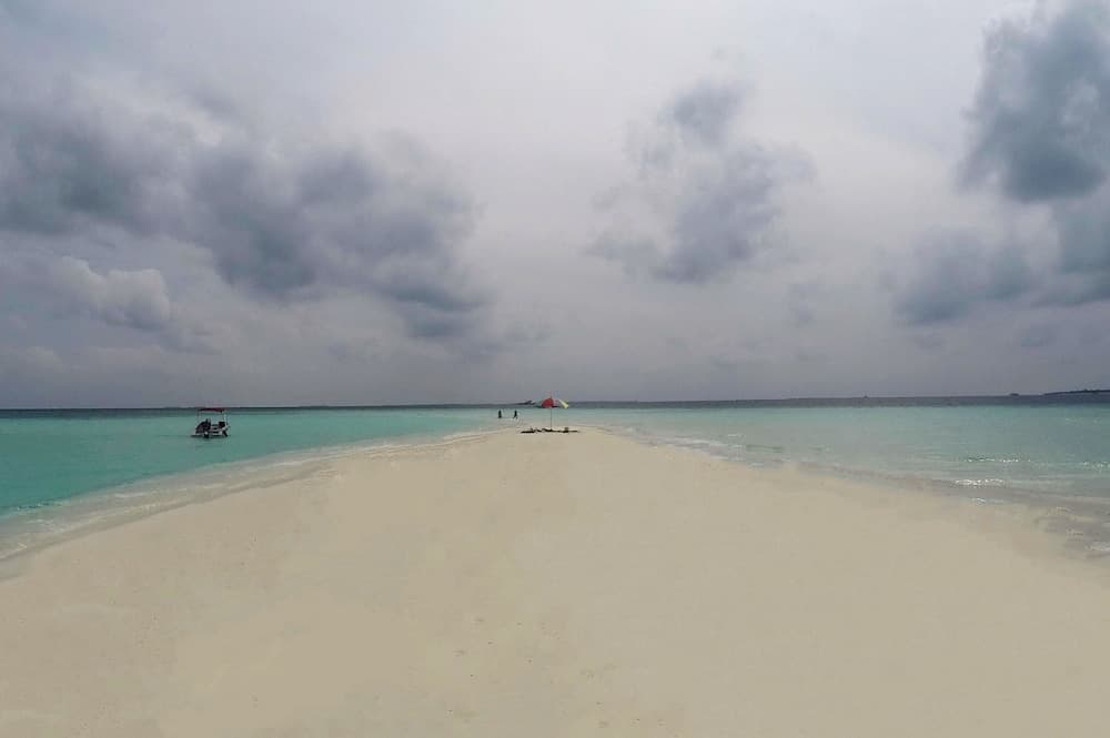 Adroit Beach Inn - View 33