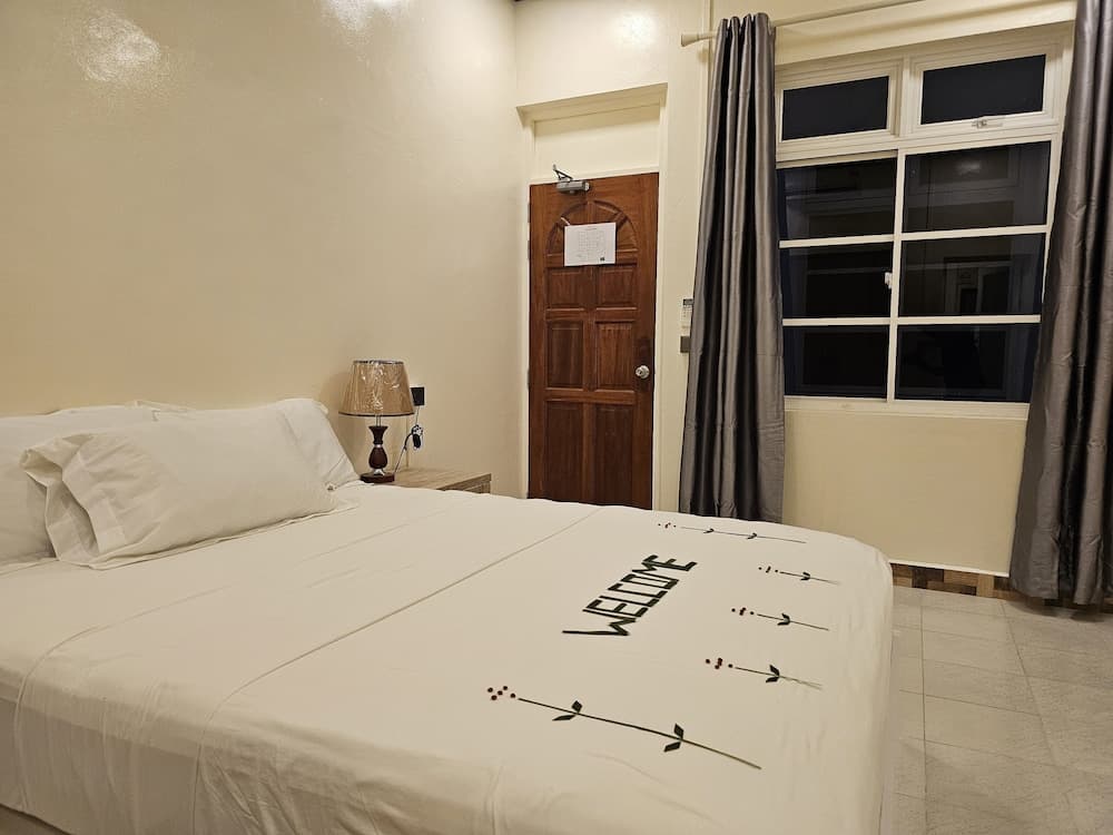 Island Luxury Fehendhoo - View 7